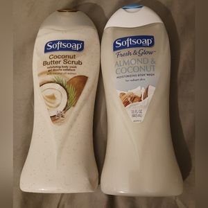 NEW!! SOFTSOAP BODY WASH AND SCRUB 15oz